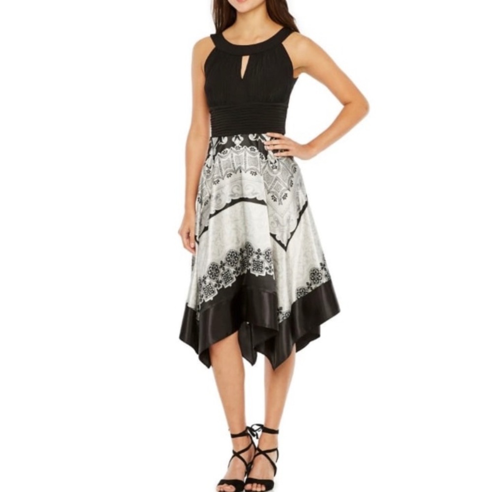 Melrose Sleeveless Abstract A- Line Dress